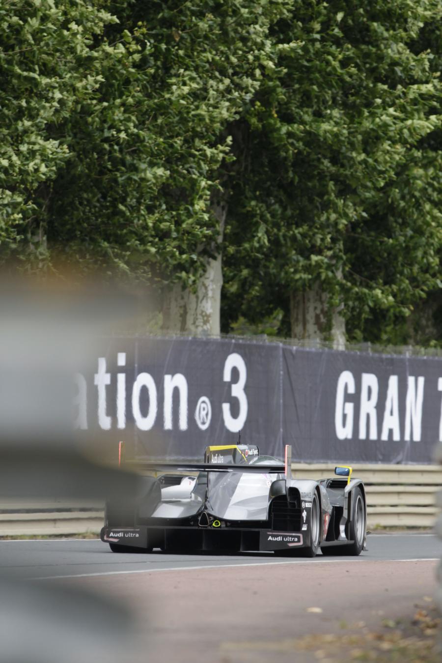  Audi R18 TDI Ultra Le Mans 24hr 2011 года  (фото 76 из 108)